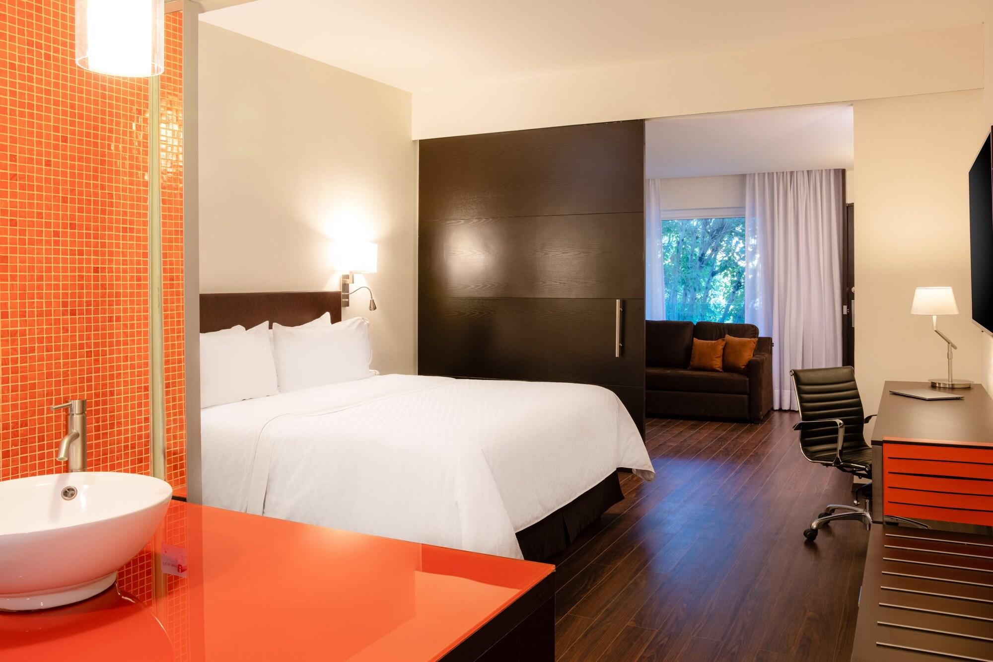 Fiesta Inn San Luis Potosi Glorieta Juarez Extérieur photo